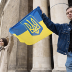 Українські патріотичні кричалки та девізи для різних заходів